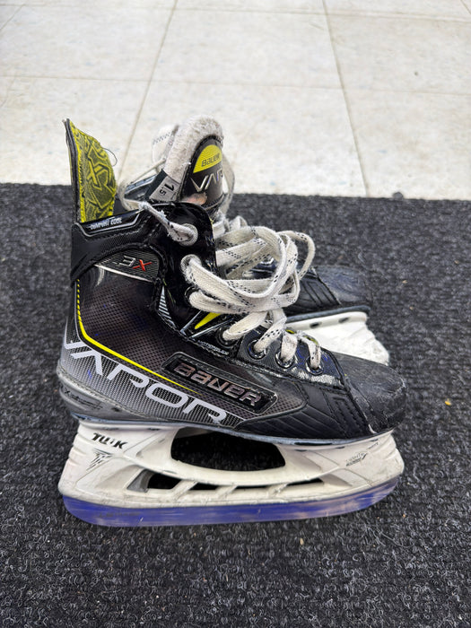 Used Bauer Vapor 3x Size 1.5D Skates