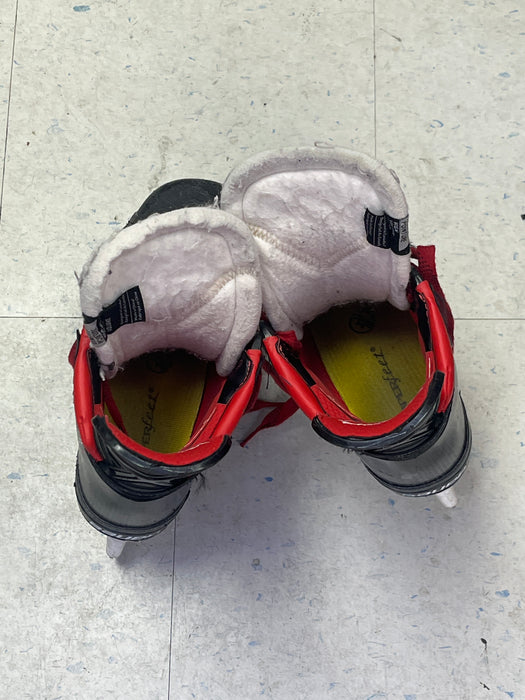 Used Bauer Vapor 3x PRO Skates Size 5 Fit 3