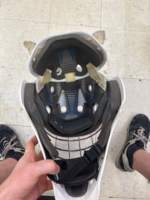 Used Bauer Profile 930 Senior Medium/Large Goal Mask