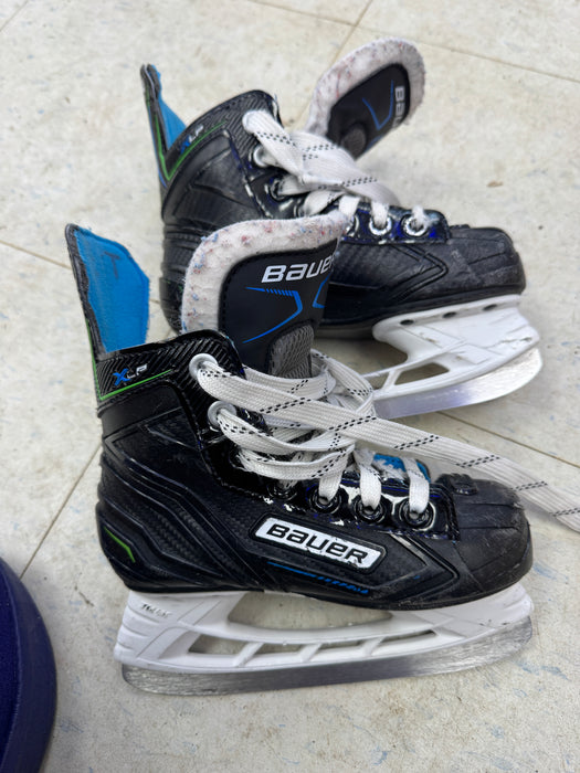 Used Bauer XLP Skates Y12.0