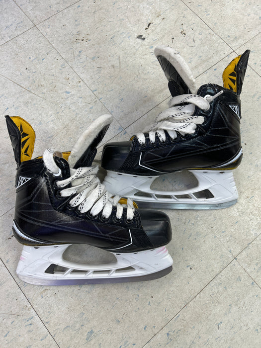 Used Bauer Supreme S180 Junior Player Skates