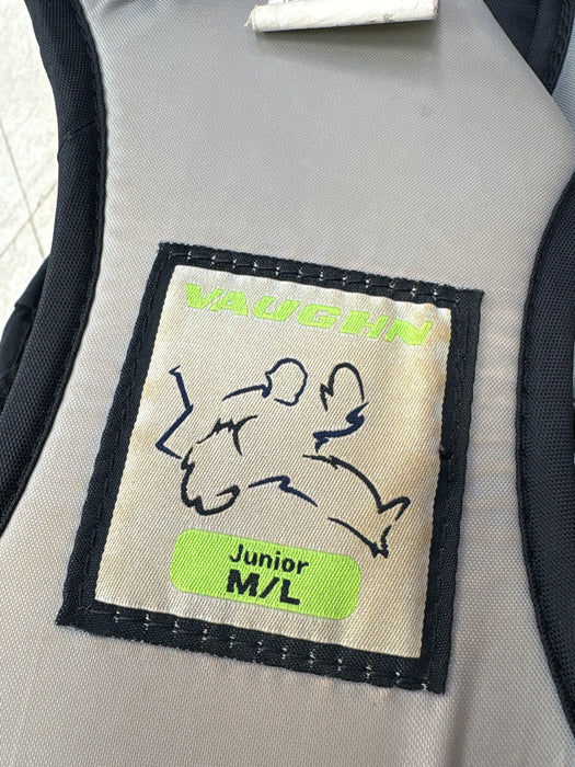 Used Vaughn VE8 Junior Medium/Large Chest Protector