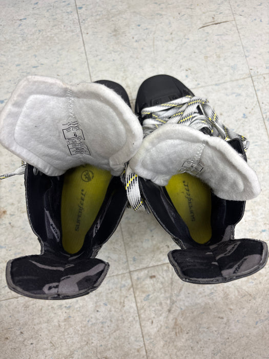 Demo CCM Tacks AS-570 Size 6.0EE Skates