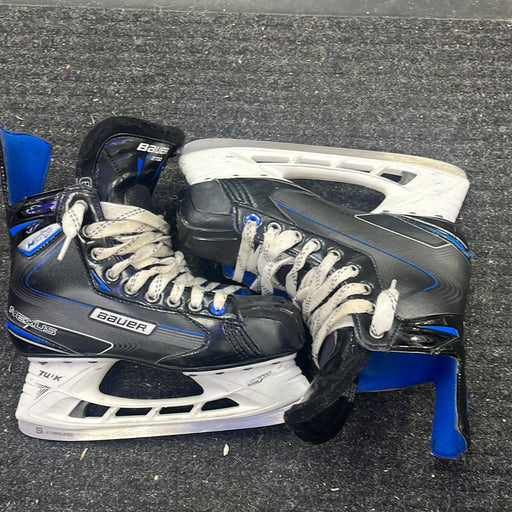 Used Bauer Nexus N2700 Size 6.5 Player Skates