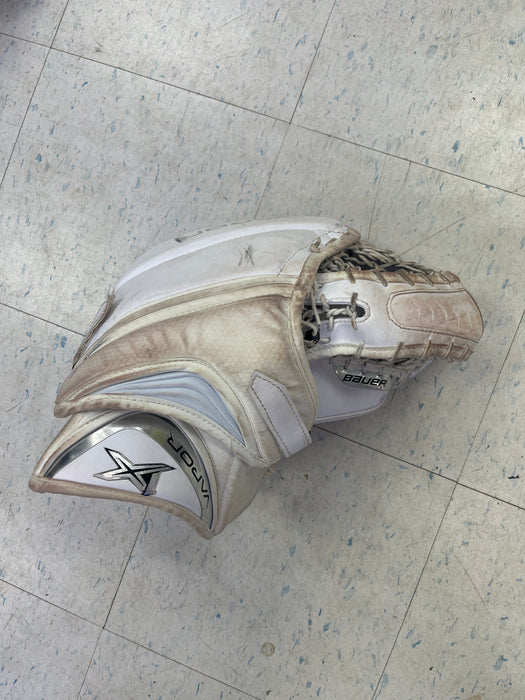 Used Bauer Vapor 1X Senior Catcher