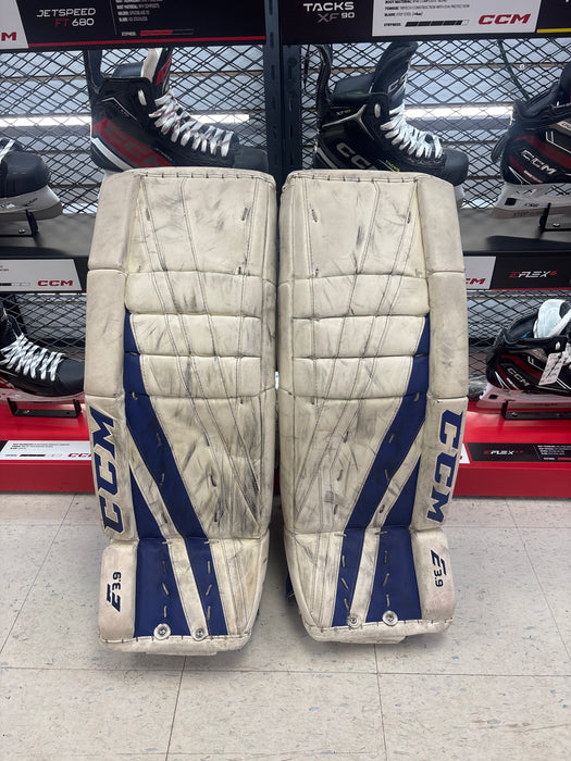 Used CCM E3.9 Goal Leg Pad Intermediate Size 29+1”