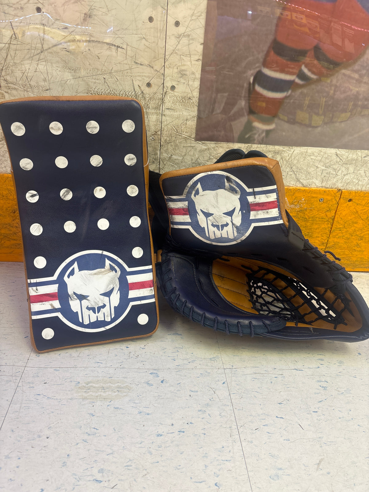 Used Battram Senior Catcher and Blocker Set — Crow's Sports Hockey