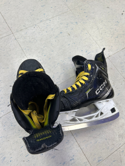 Used CCM Tacks XF80 Junior Player Skates