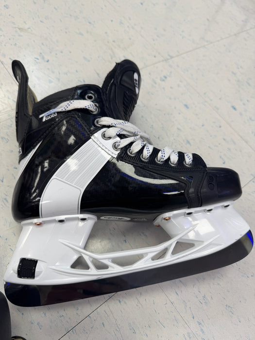 Used Demo CCM Tacks XF PRO 652 Skates 7.0 W