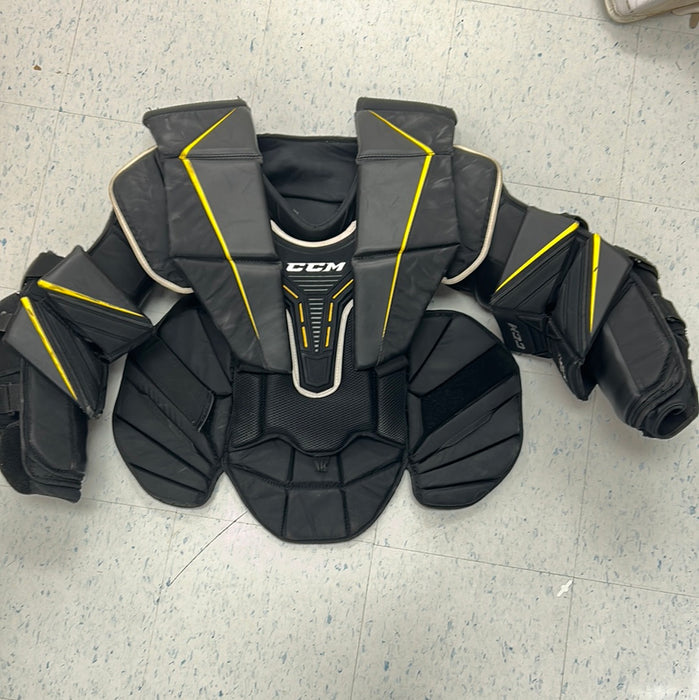 Used CCM Axis 1.9 Intermediate Large Goalie Chest Protector