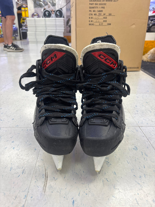 Used CCM JetSpeed FT670 Size 5.5 Wide Skates