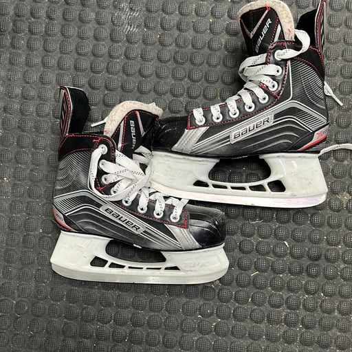 Used Bauer Vapor X200 2D Player Skates