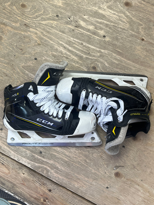Used CCM SuperTacks AS1 Size 7 Goal Skates
