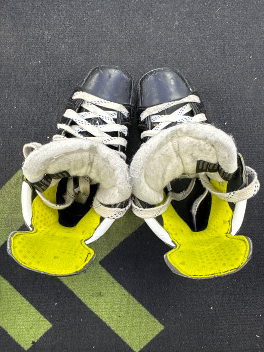 Used Bauer Supreme M50 Pro 11Y Player Skates