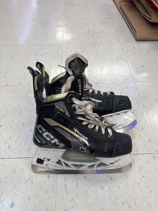 Used CCM Tacks AS-590 5.0 Wide Skate