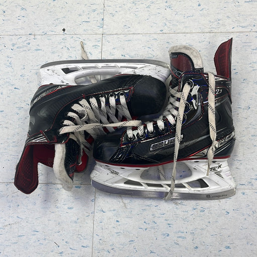 Used Bauer Vapor X2.7 Size 4 Player Skates