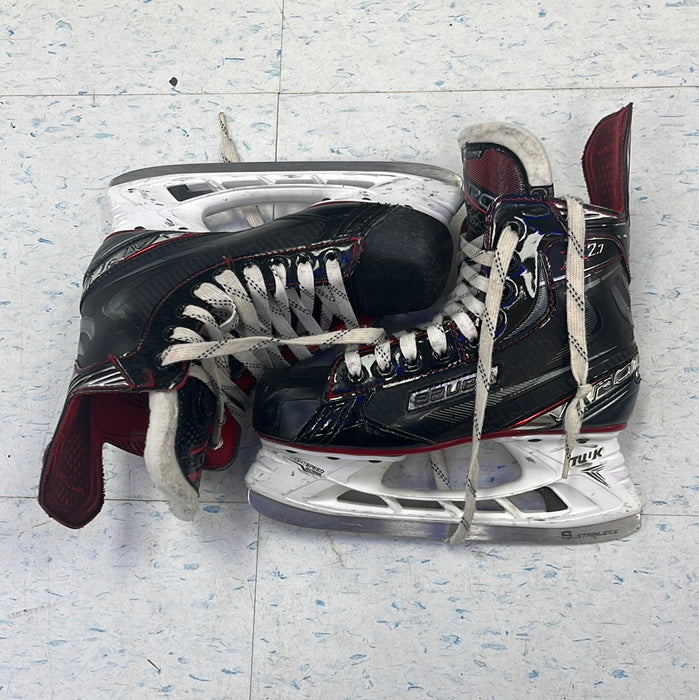 Used Bauer Vapor X2.7 Size 4 Player Skates
