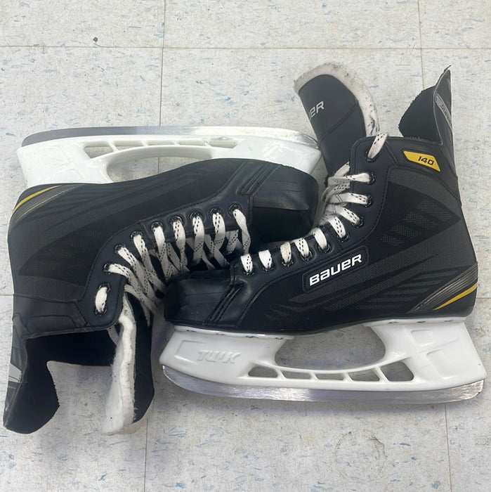 Used Bauer Supreme 140 Size 11 Player Skates