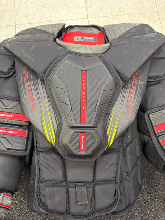Used Bauer Vapor Hyperlite2 Senior Small Chest Protector
