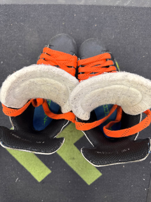 Used Graf Supra 605 8D Player Skates