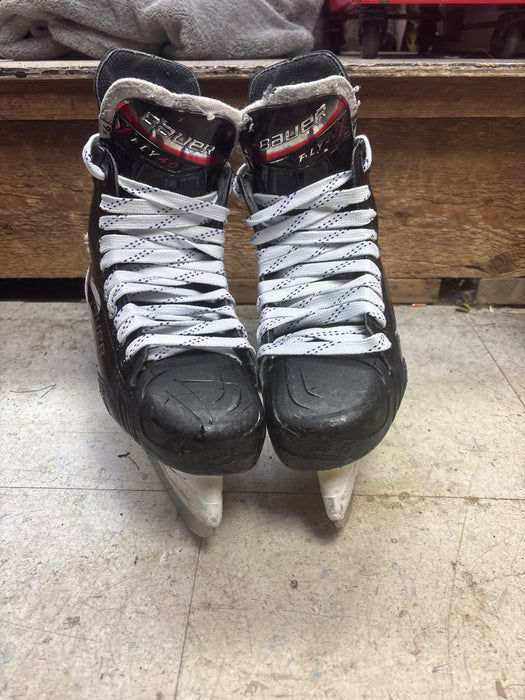 Used Bauer Vapor Fly 40 Skates Size Senior 9.5 Fit 1