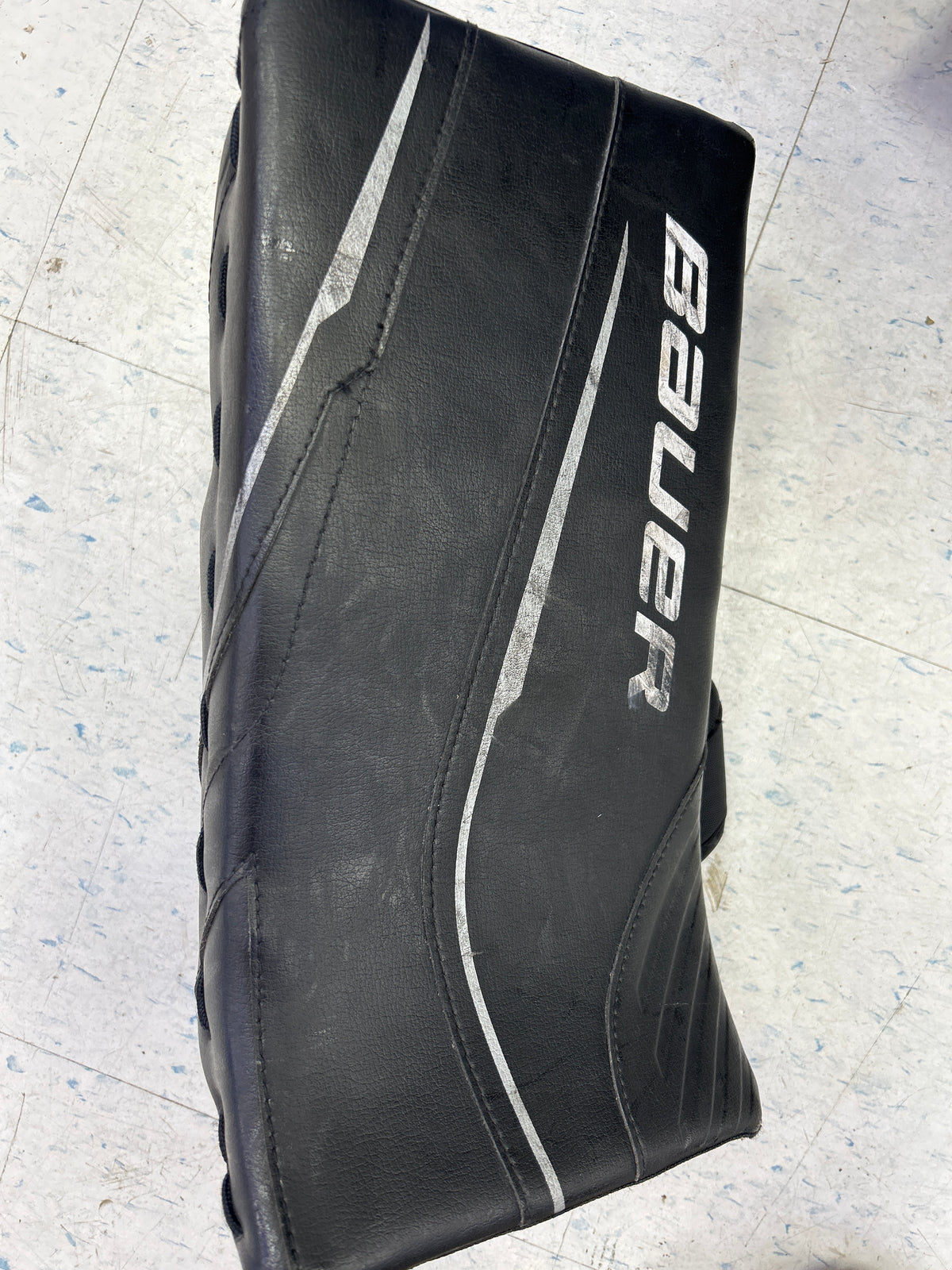 Used Bauer GSX Intermediate Blocker — Crow's Sports Hockey