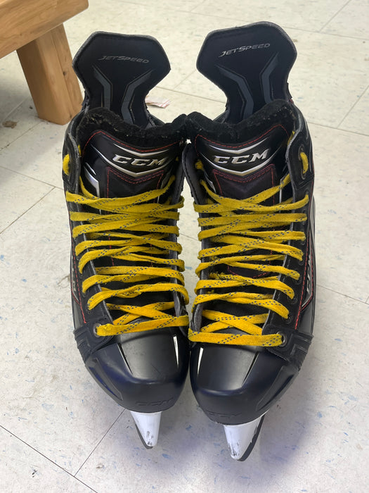 Used CCM Jetspeed Size 5.5 Skates