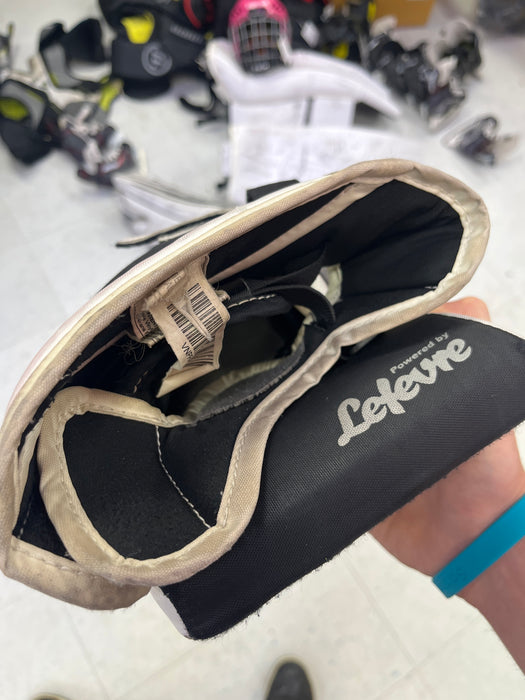 Used CCM E4.5 Youth Catcher