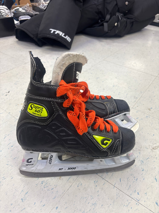 Used Graf Supra 605 Size 8.0 Skates