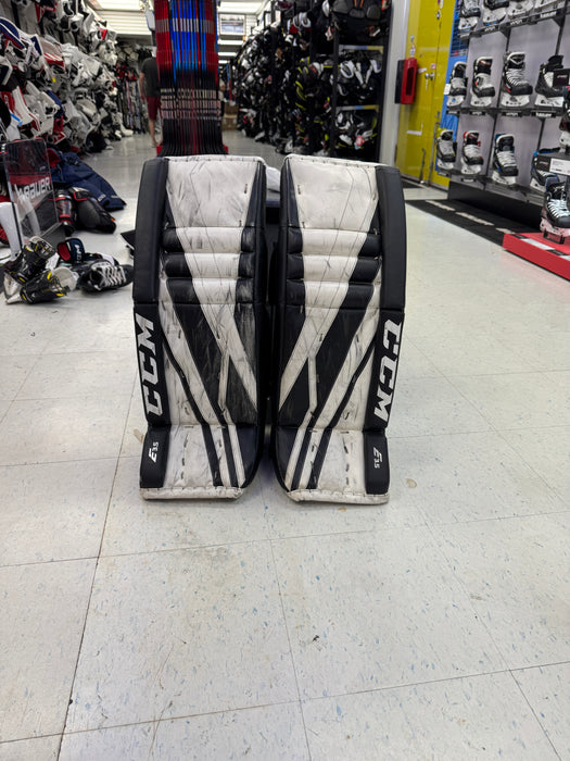 Used CCM E3.5 Junior 28” Leg Pads