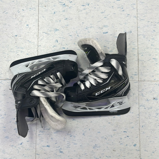 Used CCM RibCore 70K Youth Size 10 Player Skates