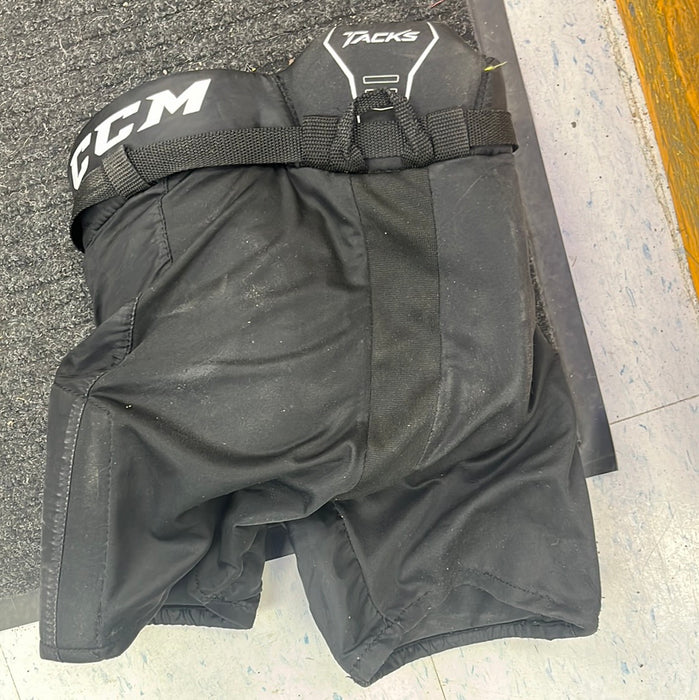 Used CCM Tacks Ultra 2.0 Youth Small Player Pants