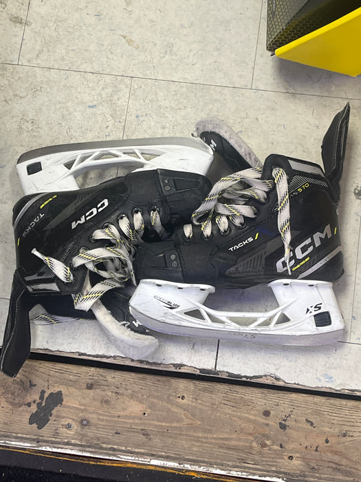 Used CCM Tacks AS570 Size 2.5 Skates