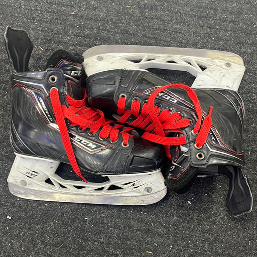 Used CCM JetSpeed Size 5.5 Player Skates