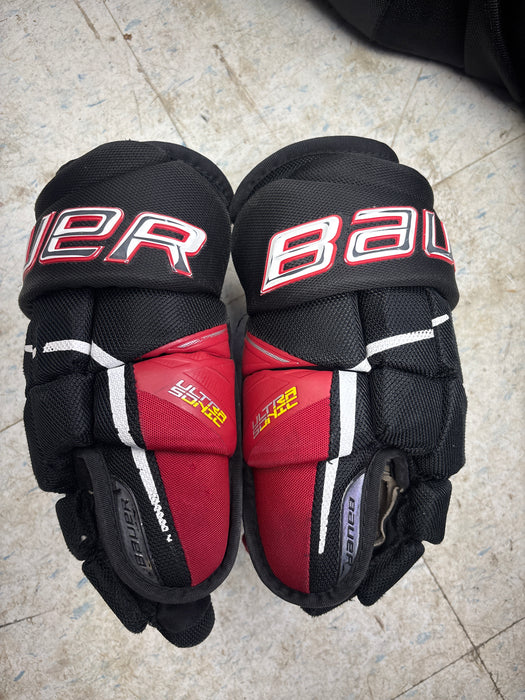 Used Bauer Supreme Ultrasonic 13” Intermediate Gloves