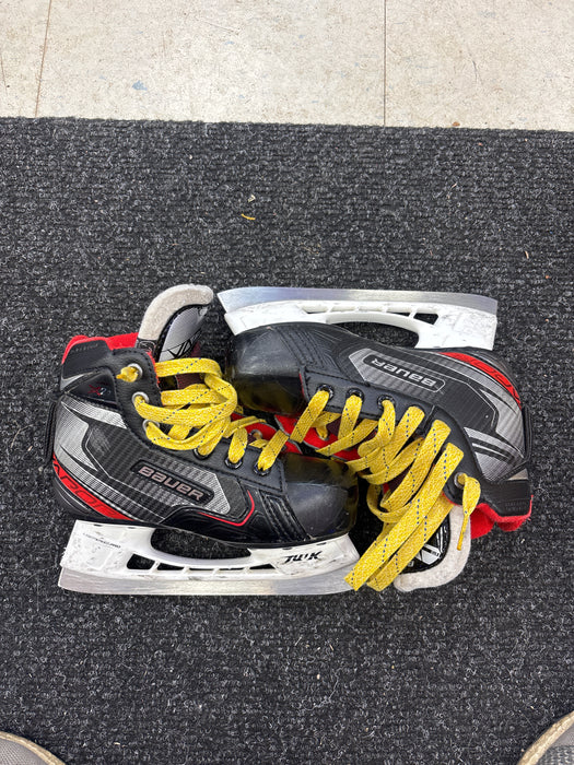 Used Bauer Vapor x2.7 Youth 12.5D Goal Skate