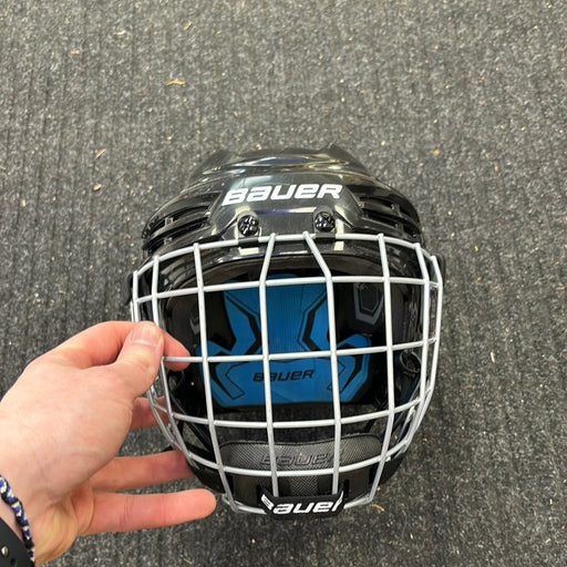Used Bauer Prodigy Youth Helmet