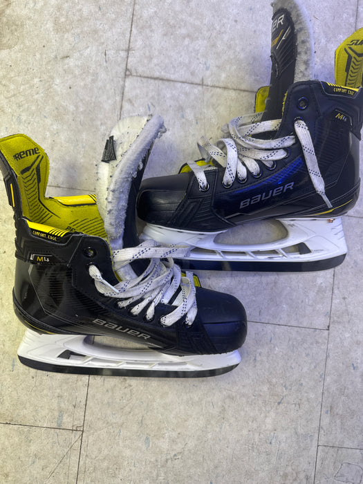 Used Bauer Supreme M4 5.0 Fit 2 Player Skates