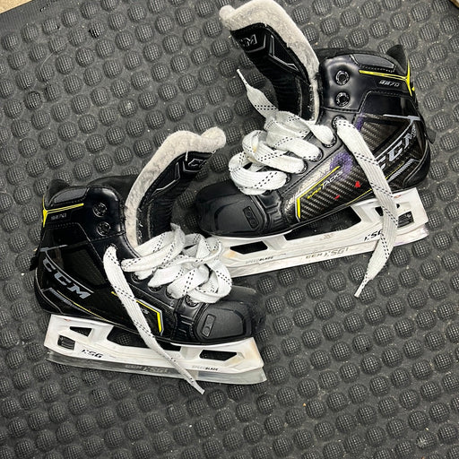 Used CCM Super Tacks 9370 2.5D Goalie Skates