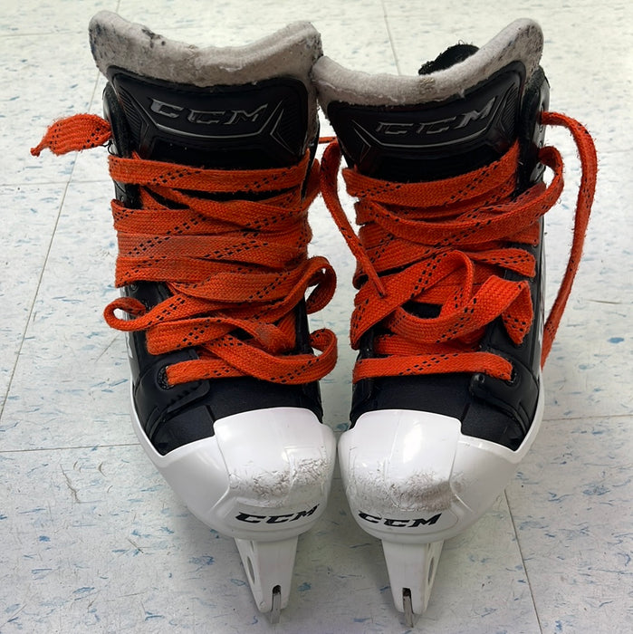 Used CCM Tacks 9060 Size 2 Goal Skates