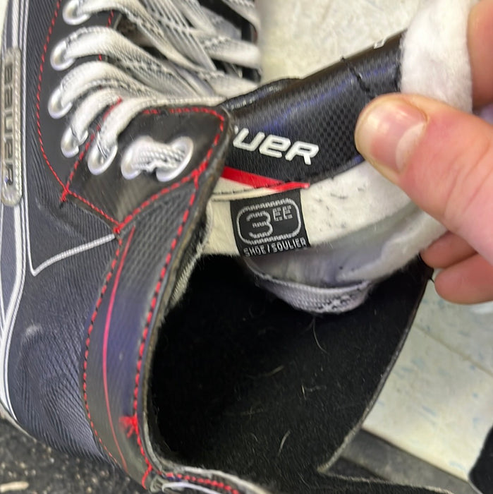 Used Bauer Vapor X400 Size 3EE Player Skates