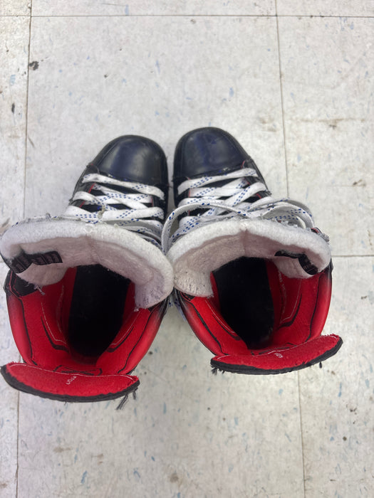 Used Bauer Vapor x5 Pro Youth 13.5 Skates