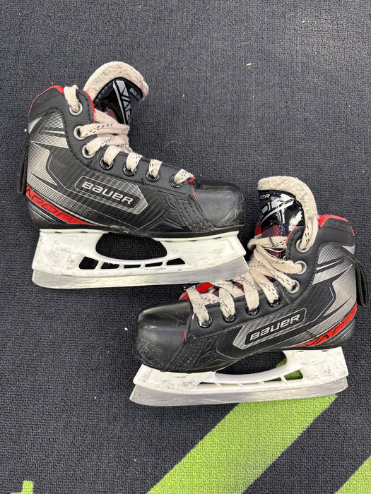 Used Bauer Vapor X2.7 11.5Y Goalie Skates
