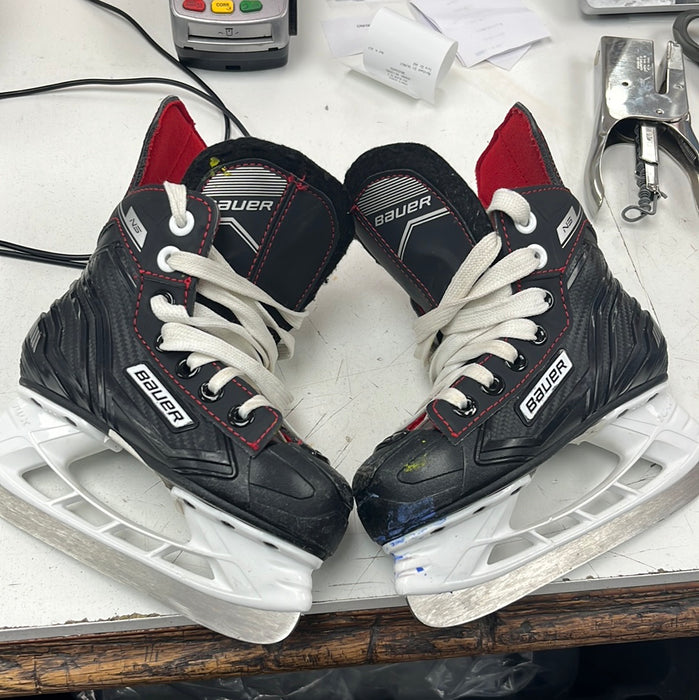 Used Bauer NS 9Y Youth Player Skate