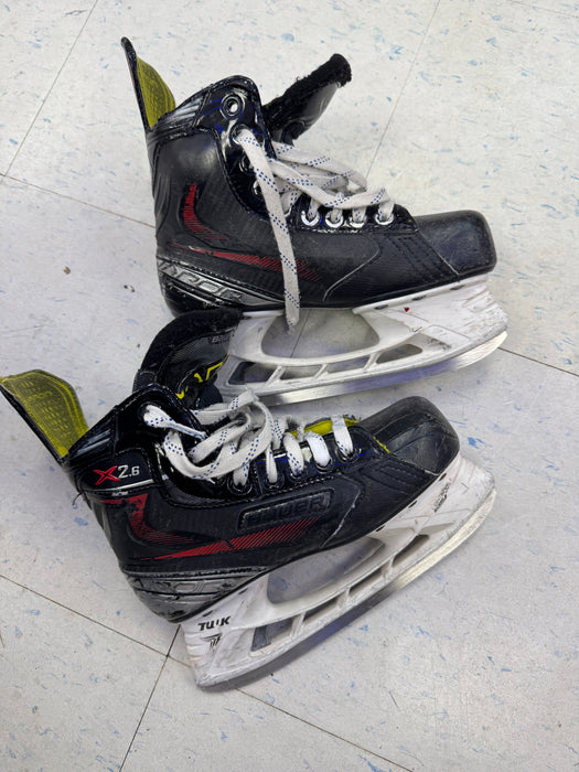 Used Bauer Vapor X2.6 Skates 3.0D