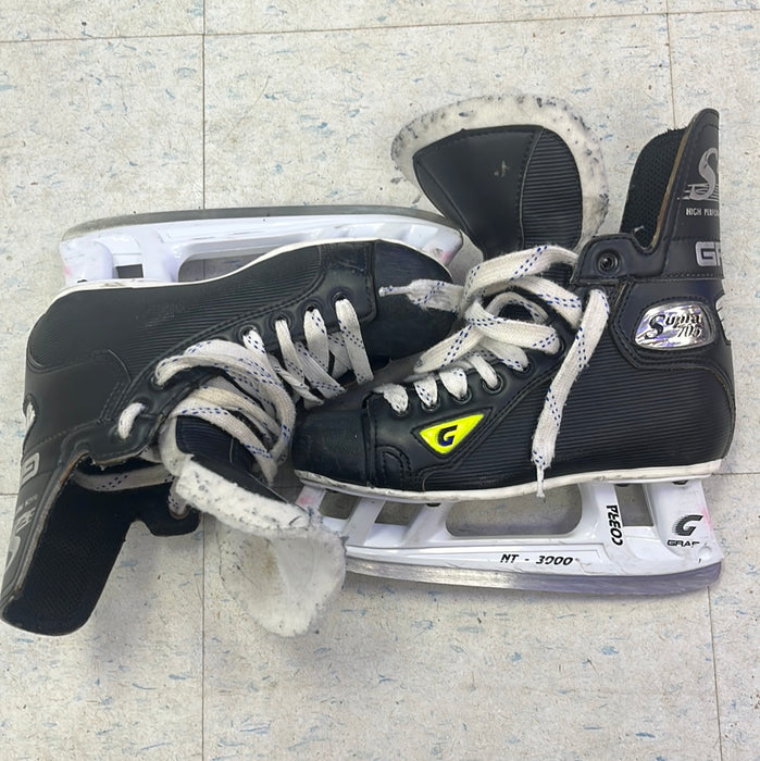 Used Graf Supra 705 Size 4 Skates