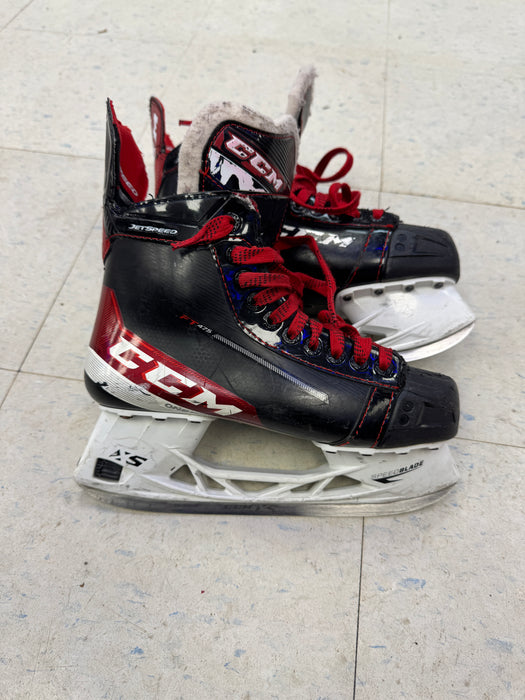 Used CCM FT475 Skates 6.0D