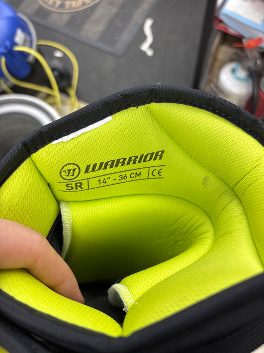 Used Warrior Alpha LX30 Senior 14” Gloves