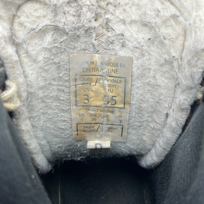 Used CCM Tacks 9060 Size 3D Goal Skated