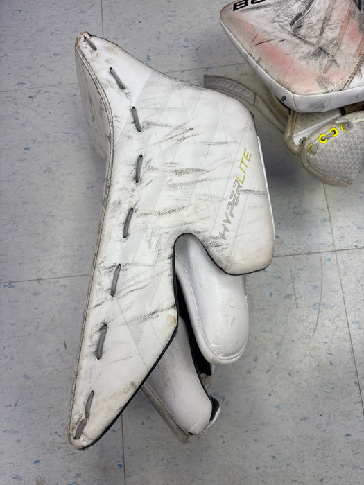 Used Bauer Vapor Hyperlite Senior Catcher and Blocker Set